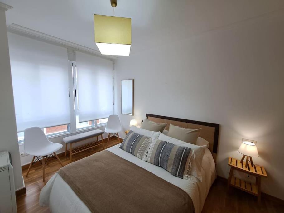 Apartamento Centrico En Vigo Luaran gambar