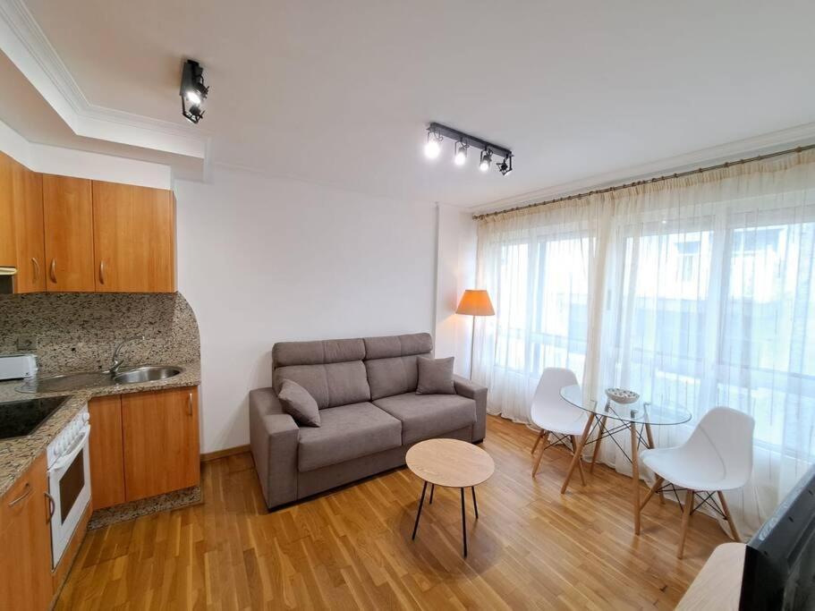 Apartamento Centrico En Vigo Luaran gambar