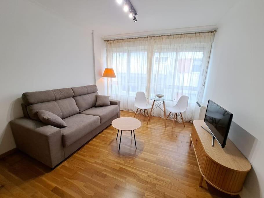 Apartamento Centrico En Vigo Luaran gambar