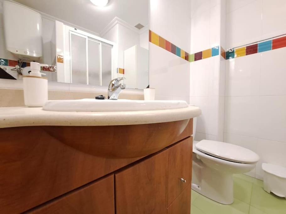 Apartamento Centrico En Vigo Luaran gambar