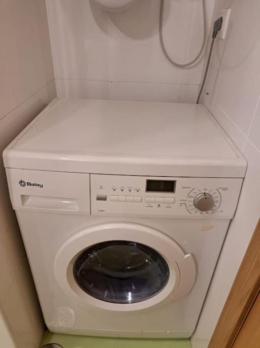 Apartamento Centrico En Vigo Luaran gambar