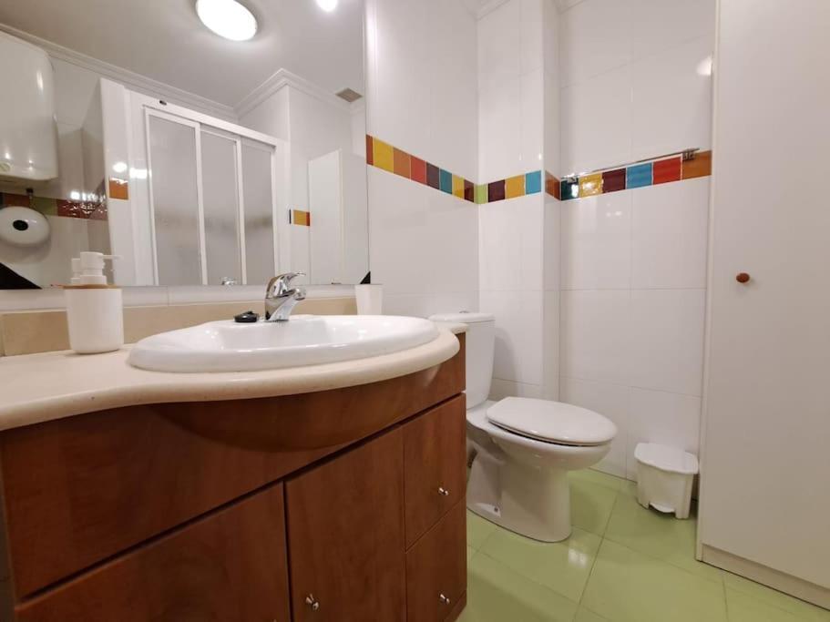 Apartamento Centrico En Vigo Luaran gambar